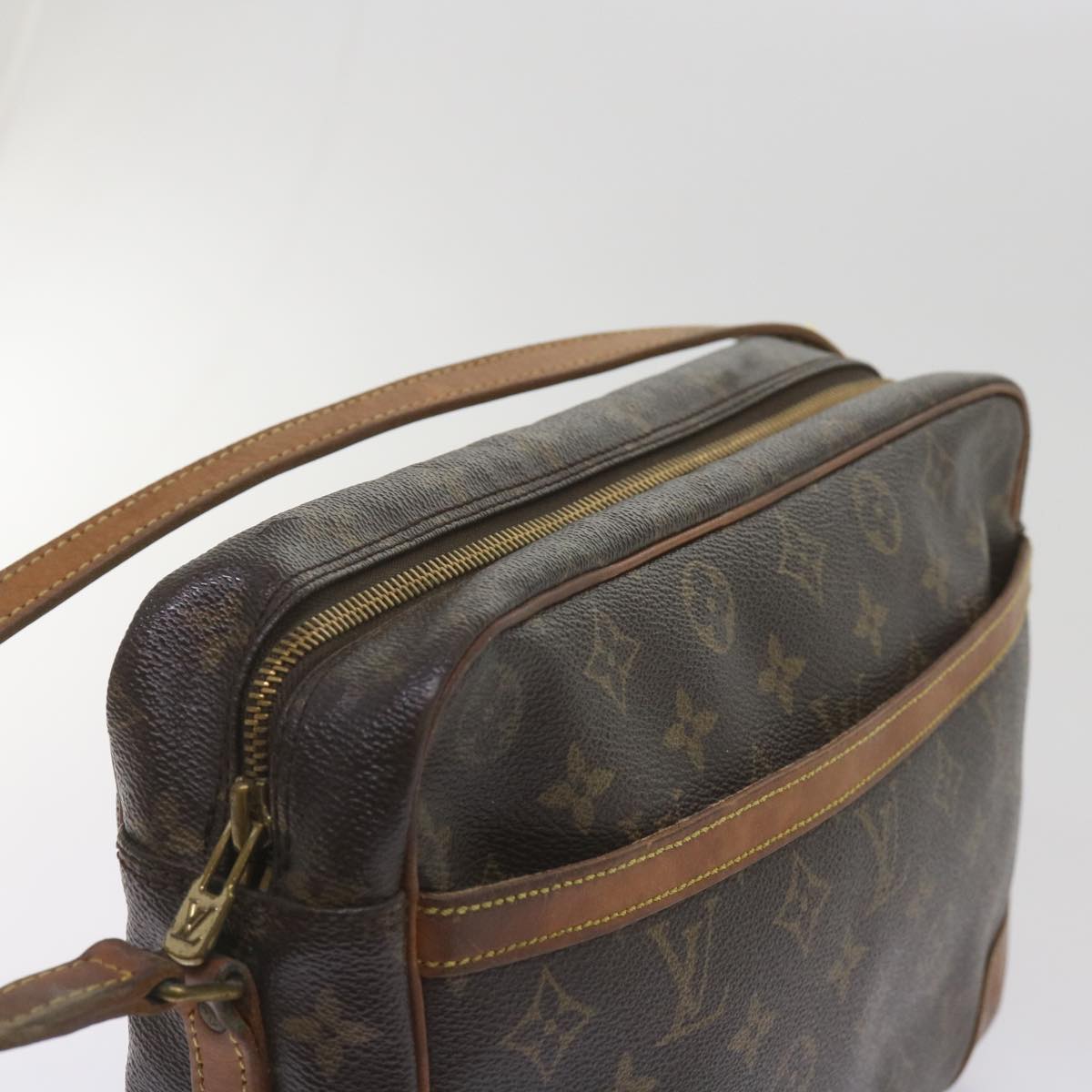 LOUIS VUITTON Monogram Trocadero 30 Shoulder Bag M51272 LV Auth 68500