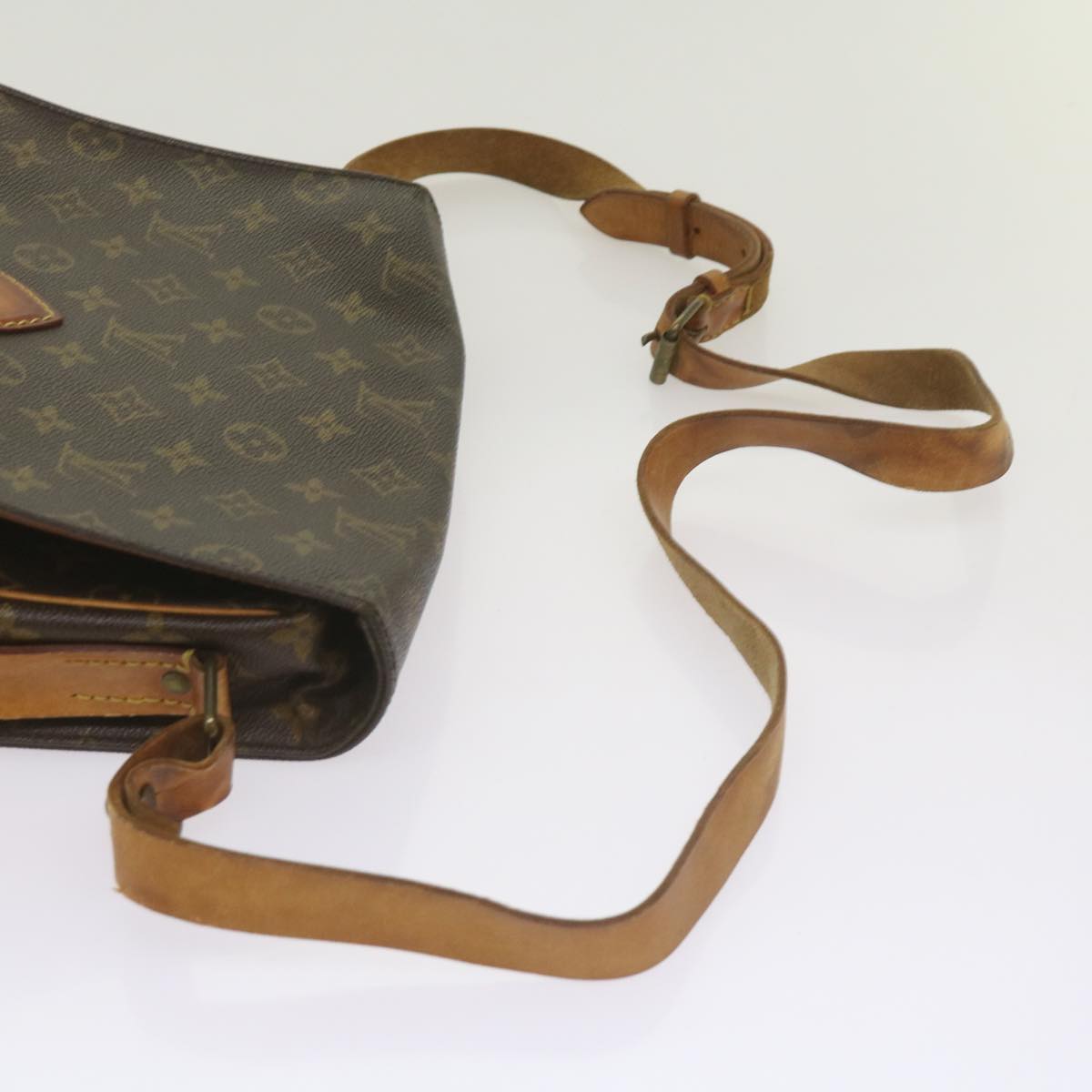 LOUIS VUITTON Monogram Cartouchiere GM Shoulder Bag M51252 LV Auth 68502