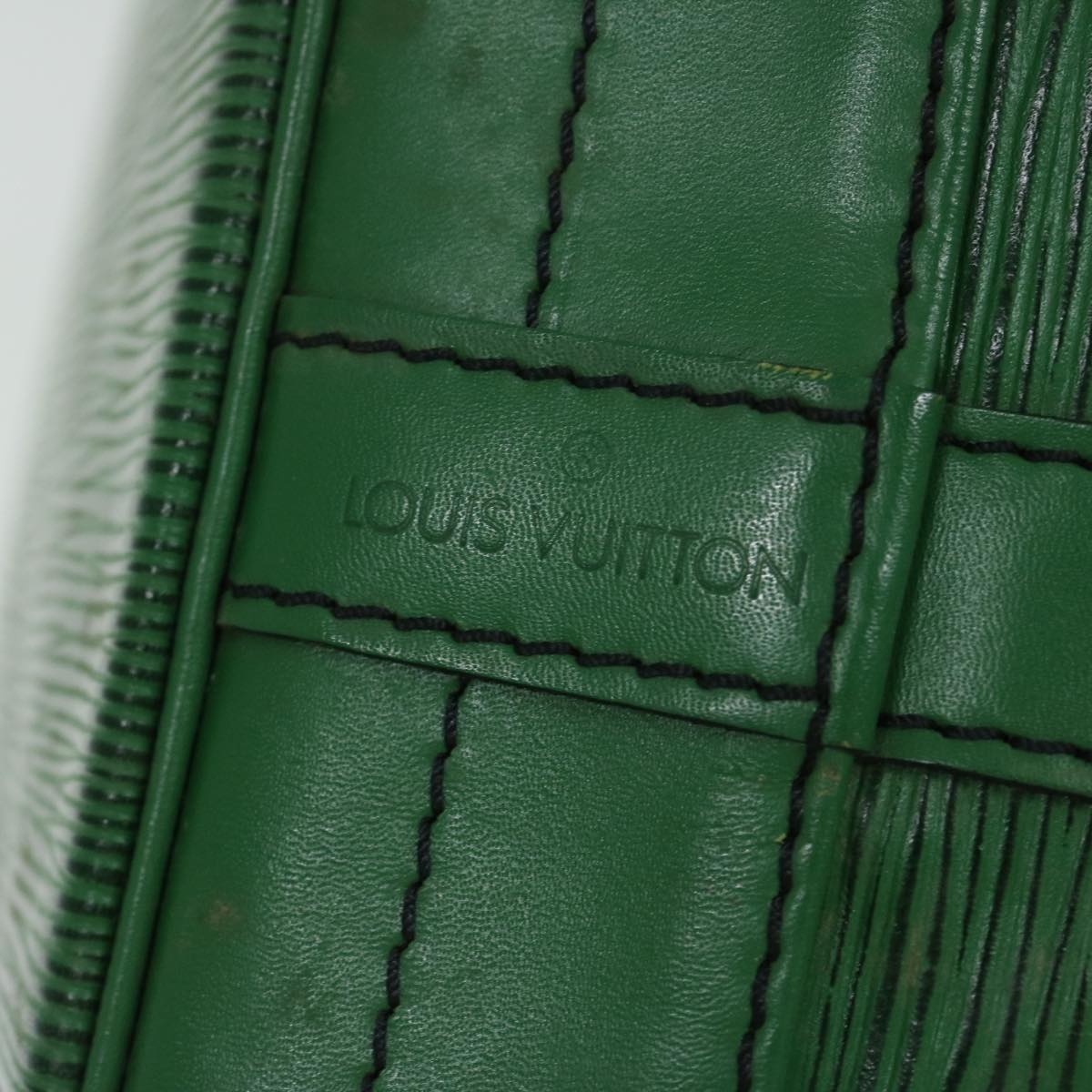 LOUIS VUITTON Epi Noe Shoulder Bag Green M44004 LV Auth 68540