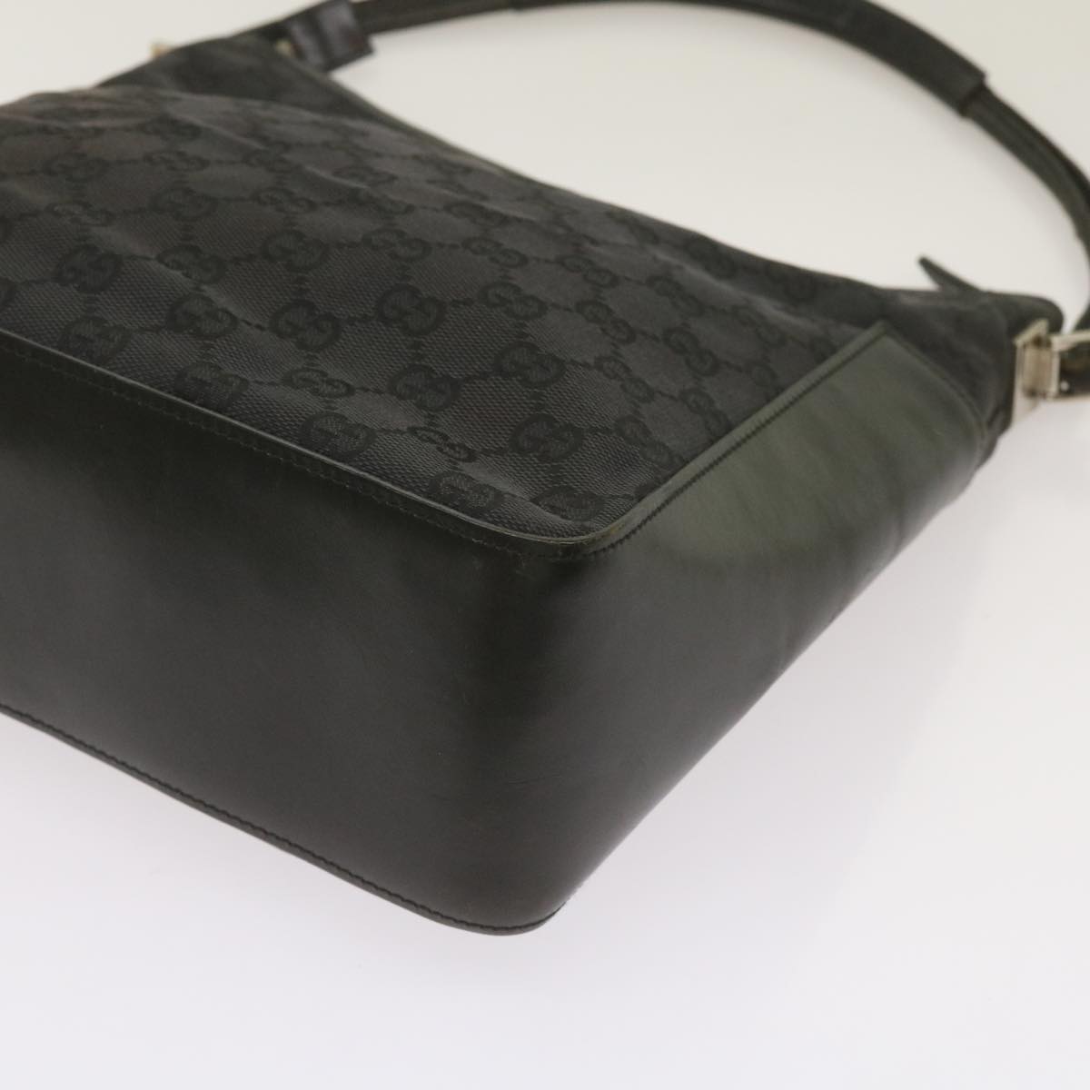 GUCCI GG Canvas Shoulder Bag Black 001 3766 2123 Auth 68595