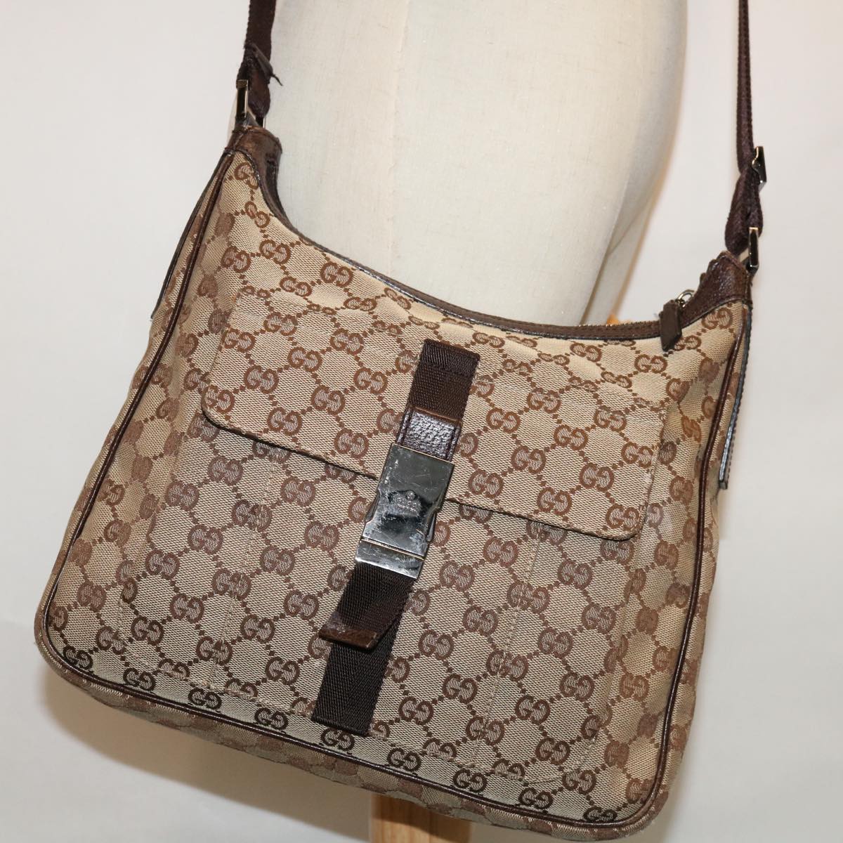 GUCCI GG Canvas Shoulder Bag Beige 131211 Auth 68599