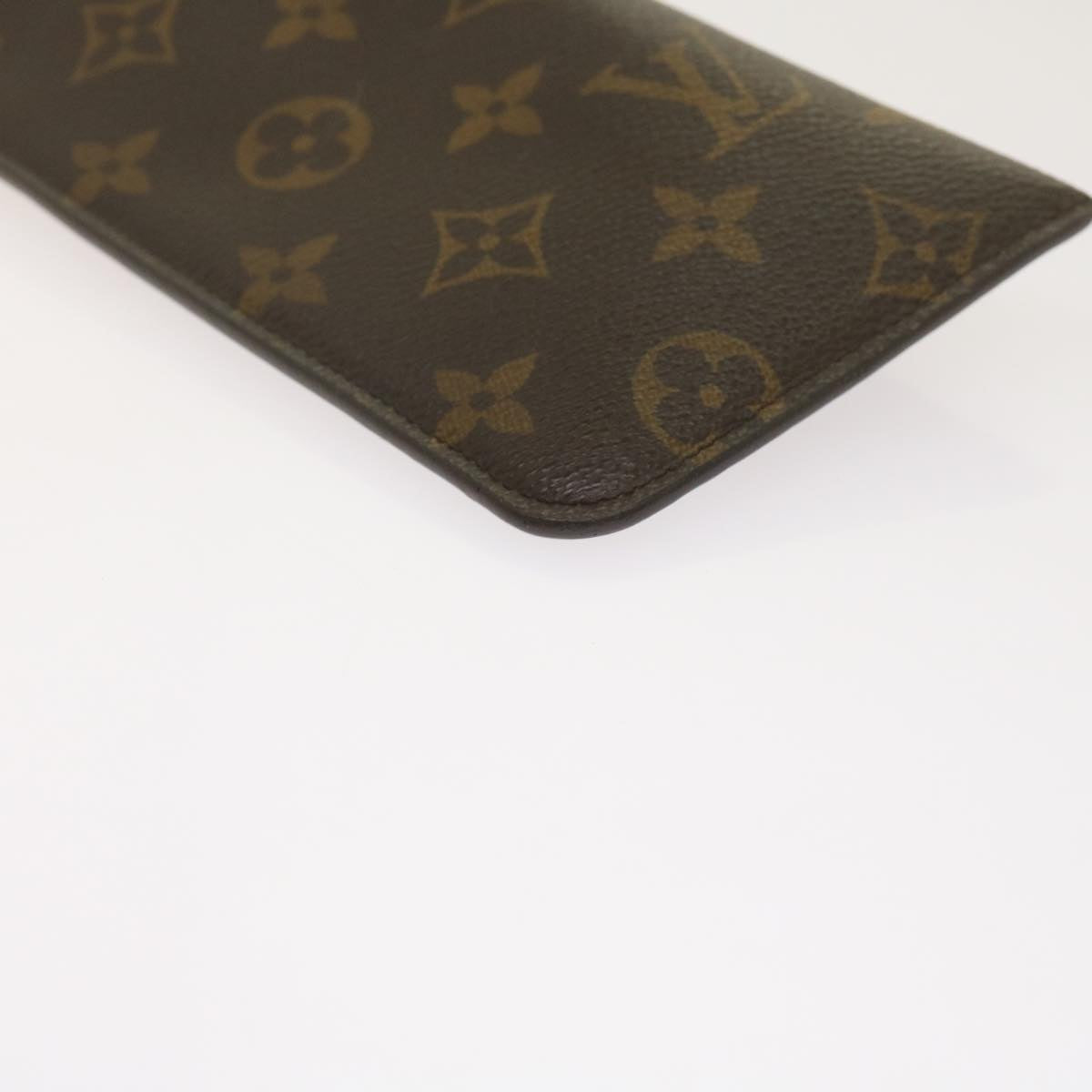 LOUIS VUITTON Monogram Etui Lunette MM Glasses Case M66544 LV Auth 68714