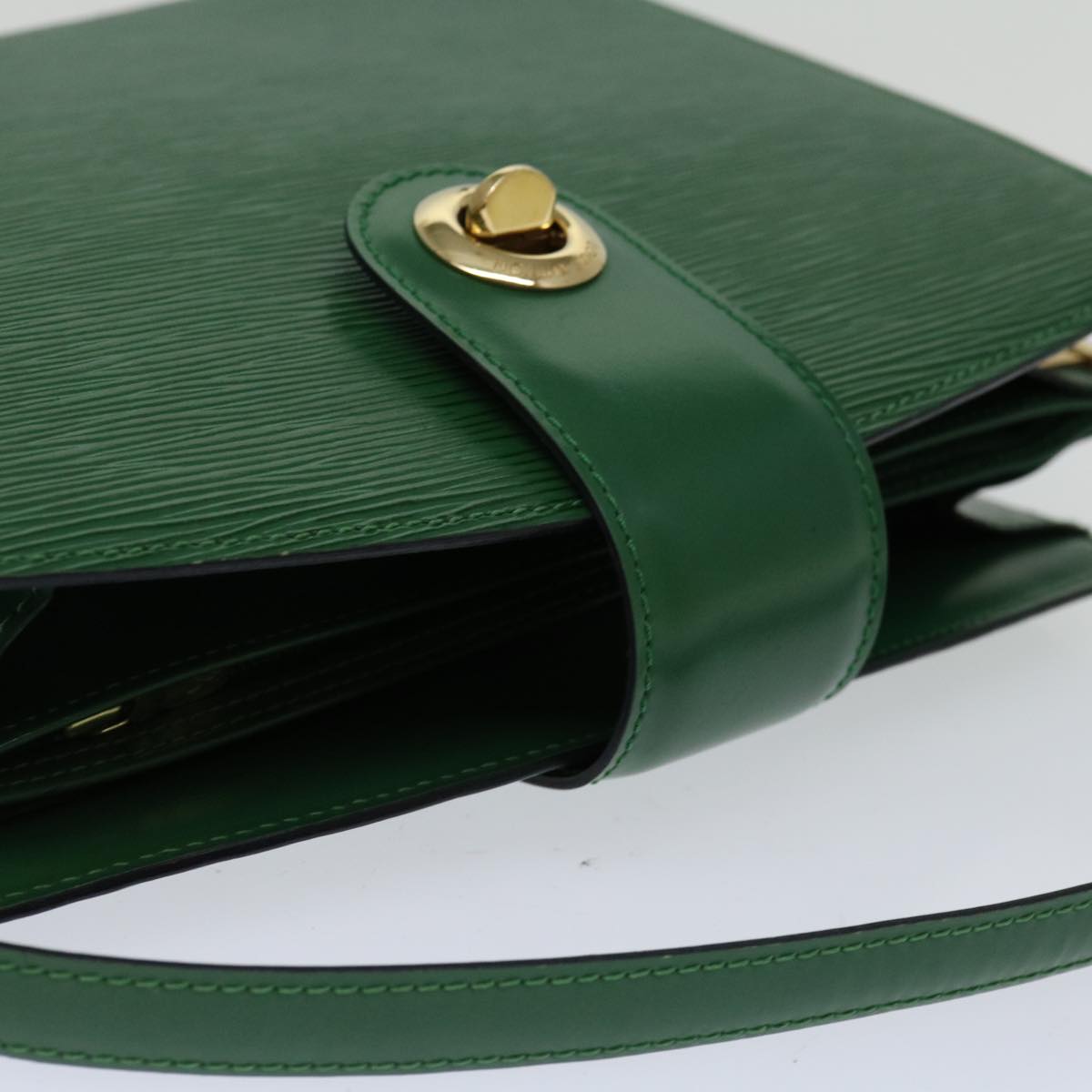 LOUIS VUITTON Epi Capuchin Shoulder Bag Green M52344 LV Auth 68729