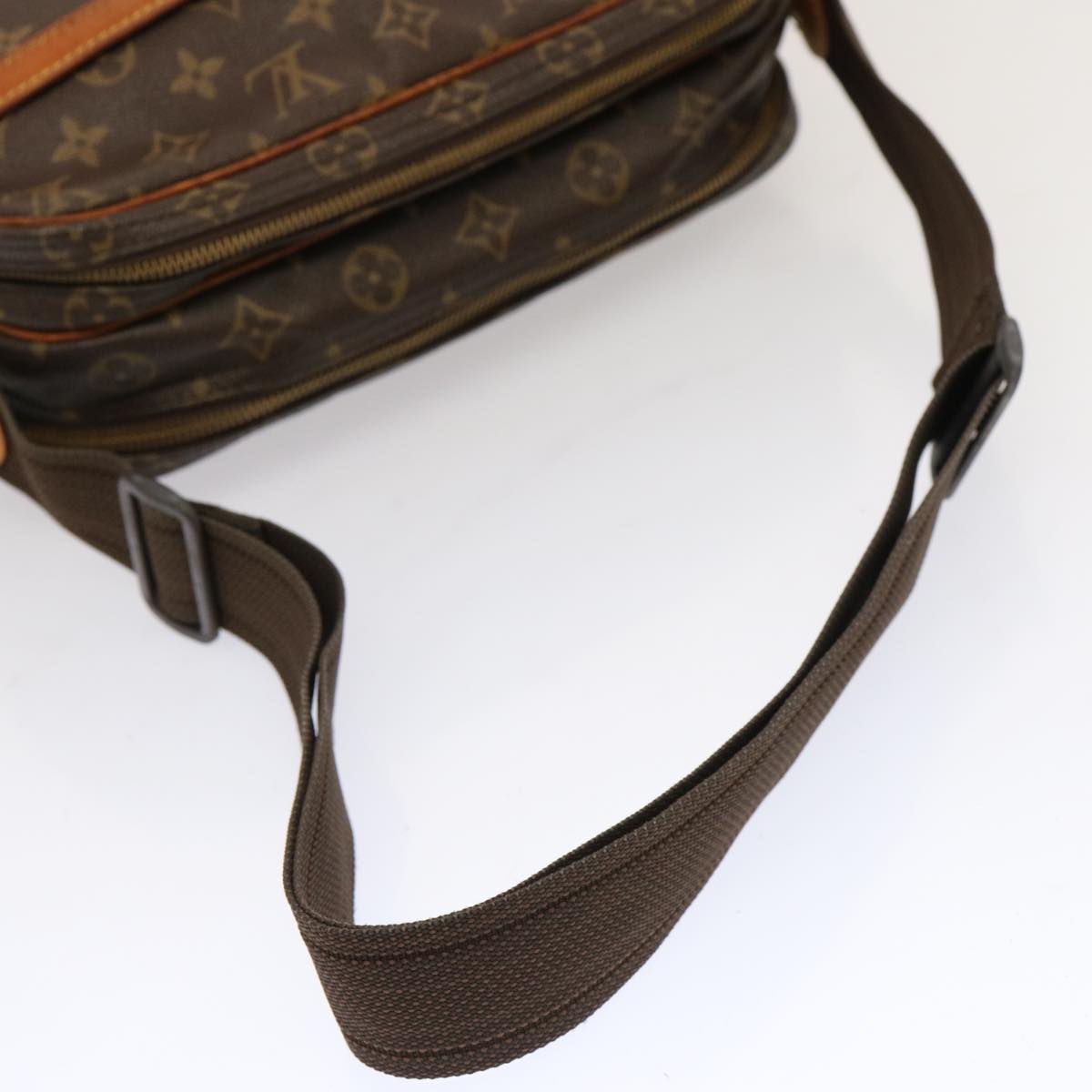 LOUIS VUITTON Monogram Reporter PM Shoulder Bag M45254 LV Auth 68801