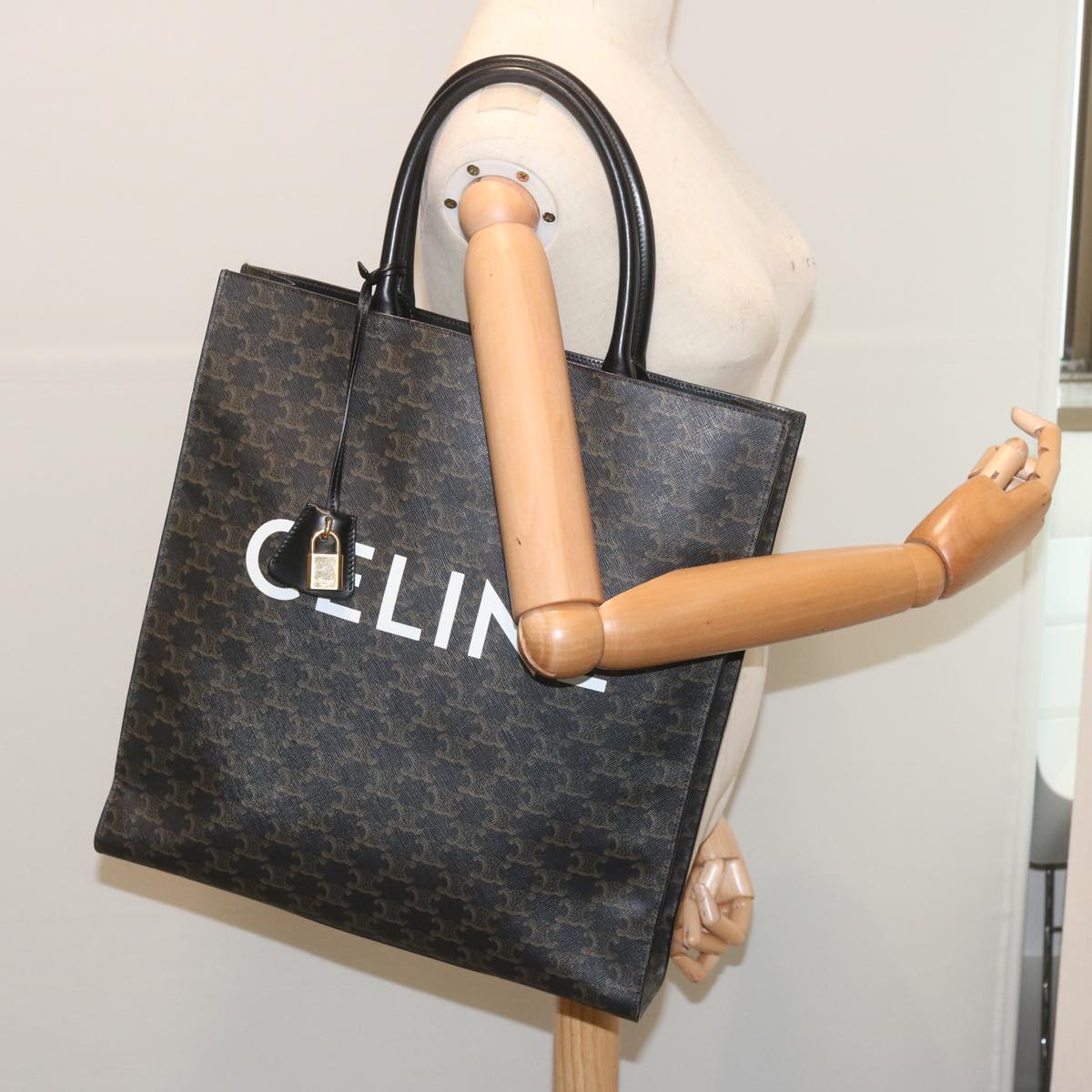 CELINE Triomphe Vertical Cabas Tote Bag PVC Black 194432 Auth 68823A