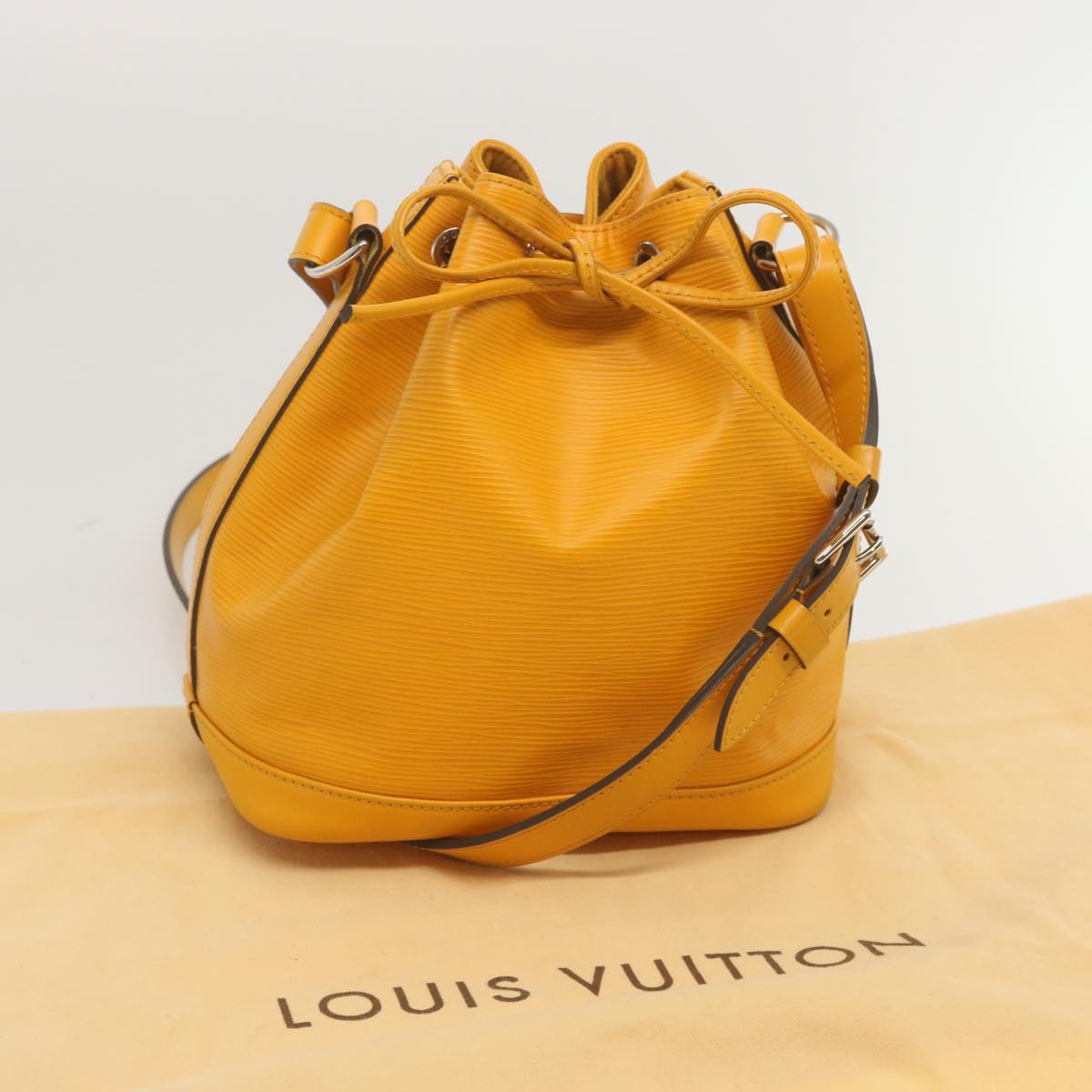 LOUIS VUITTON Epi Noe BB Shoulder Bag Yellow Citron M40848 LV Auth 68856