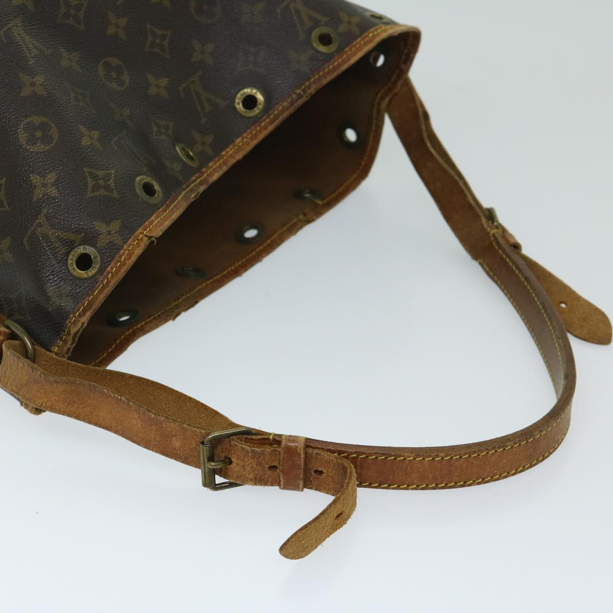 LOUIS VUITTON Monogram Petit Noe Shoulder Bag M42226 LV Auth 68954