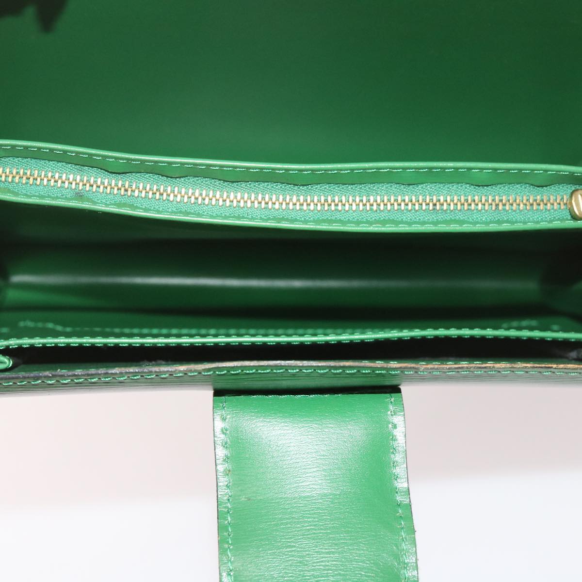 LOUIS VUITTON Epi Capuchin Shoulder Bag Green M52344 LV Auth 68994