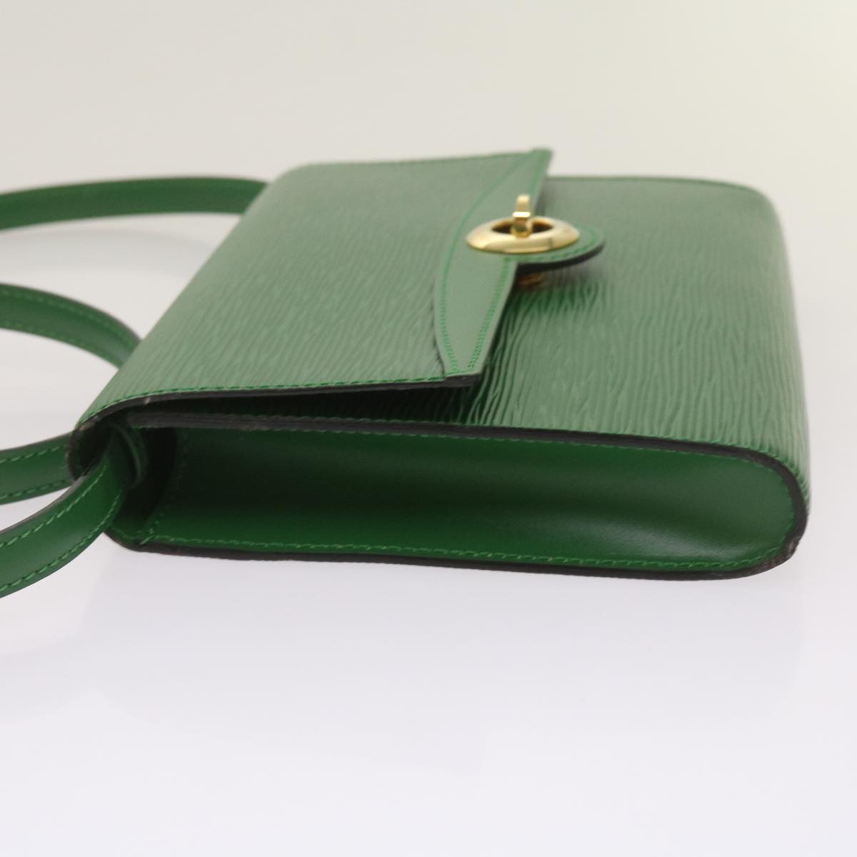 LOUIS VUITTON Epi Pochette Arche Shoulder Bag Green M52574 LV Auth 68998