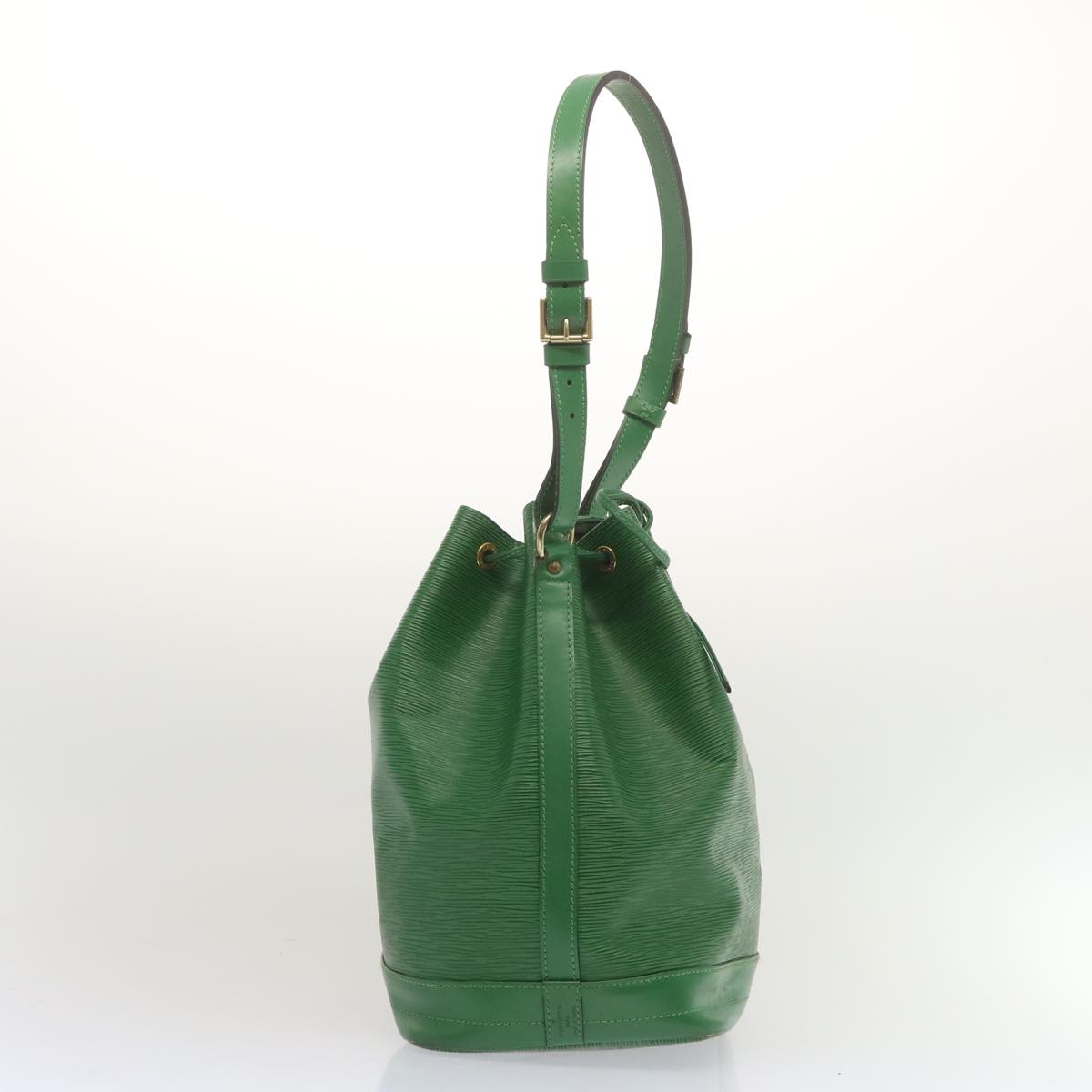 LOUIS VUITTON Epi Noe Shoulder Bag Green M44004 LV Auth 69035