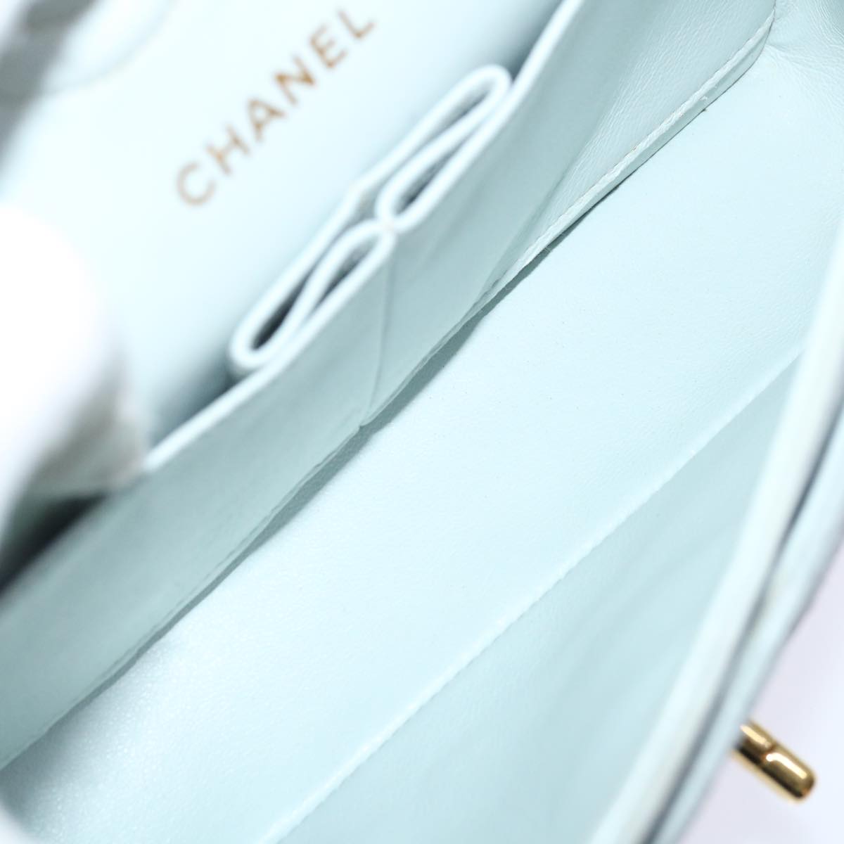 CHANEL Matelasse Chain Shoulder Bag Suede Light Blue CC Auth 69060A