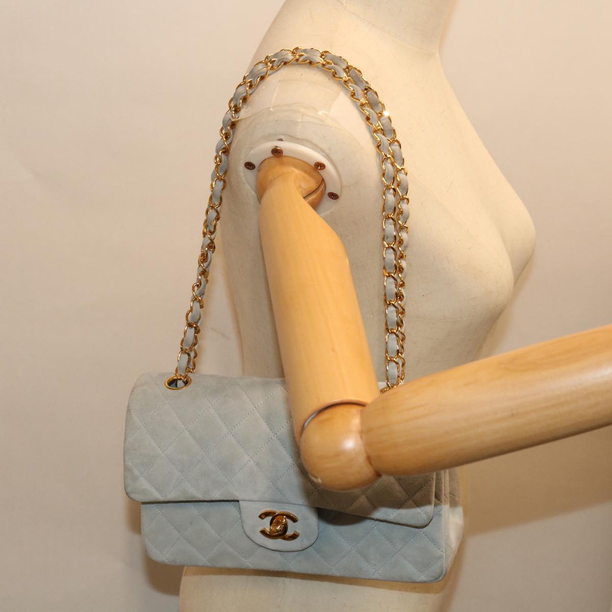 CHANEL Matelasse Chain Shoulder Bag Suede Light Blue CC Auth 69060A