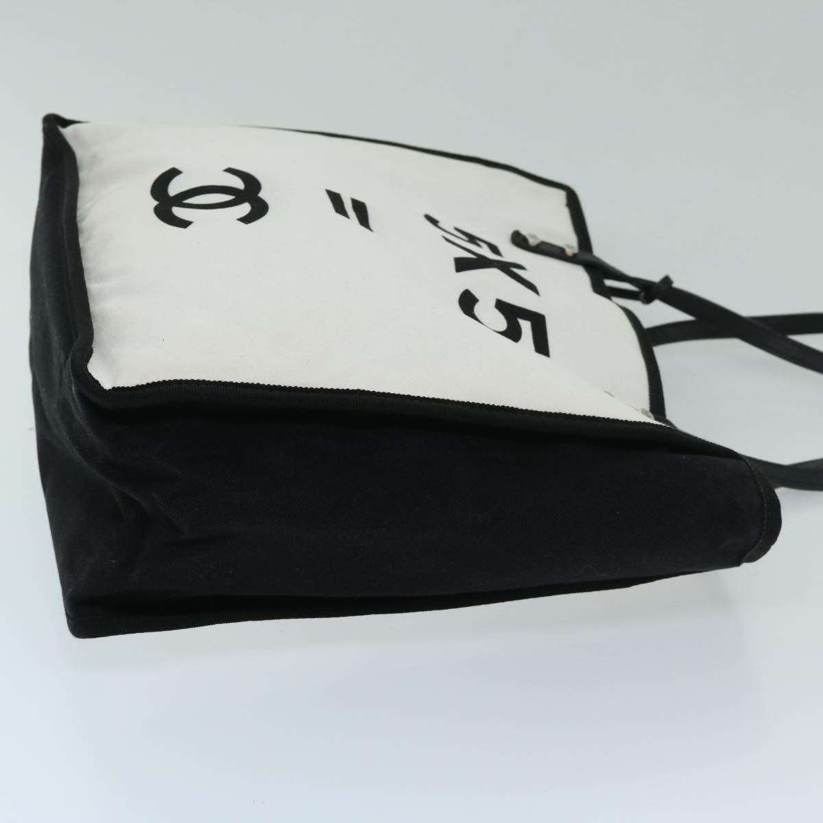 CHANEL Tote Bag Canvas White Black A92884 CC Auth 69104A