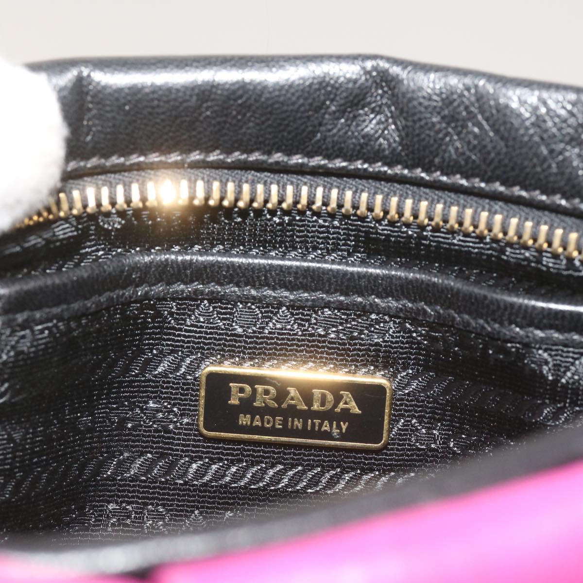 PRADA Ribbon Shoulder Bag Leather Pink Black Auth 69105