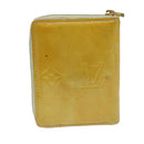LOUIS VUITTON Monogram Vernis Bloom Wallet Beige M91015 LV Auth 69155-2