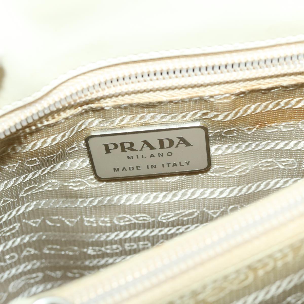 PRADA Hand Bag Enamel White Auth 69200