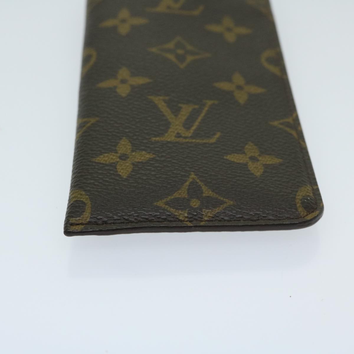 LOUIS VUITTON Monogram Etui Lunette PM Glasses Case M66545 LV Auth 69203