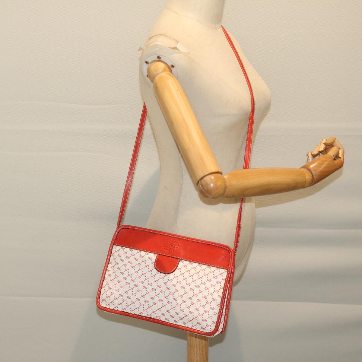 GUCCI Micro Guccissima Shoulder Bag PVC Red White 37 01 5554 Auth 69266