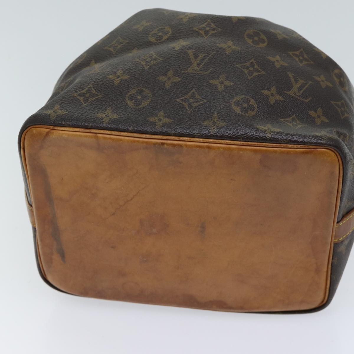 LOUIS VUITTON Monogram Petit Noe Shoulder Bag M42226 LV Auth 69308