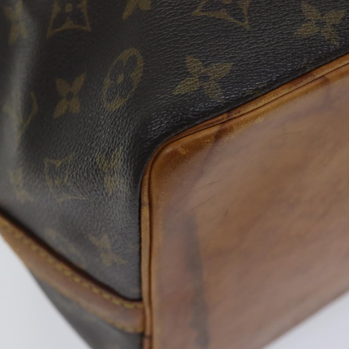 LOUIS VUITTON Monogram Petit Noe Shoulder Bag M42226 LV Auth 69308