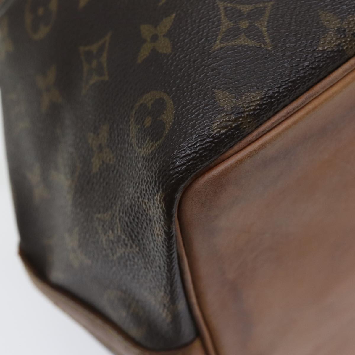 LOUIS VUITTON Monogram Petit Noe Shoulder Bag M42226 LV Auth 69309