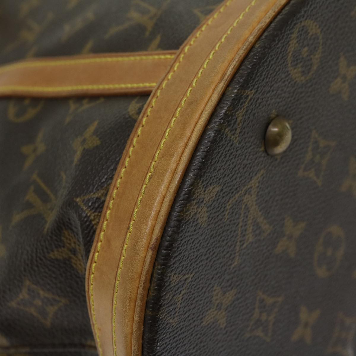 LOUIS VUITTON Monogram Bucket GM Shoulder Bag M42236 LV Auth 69474