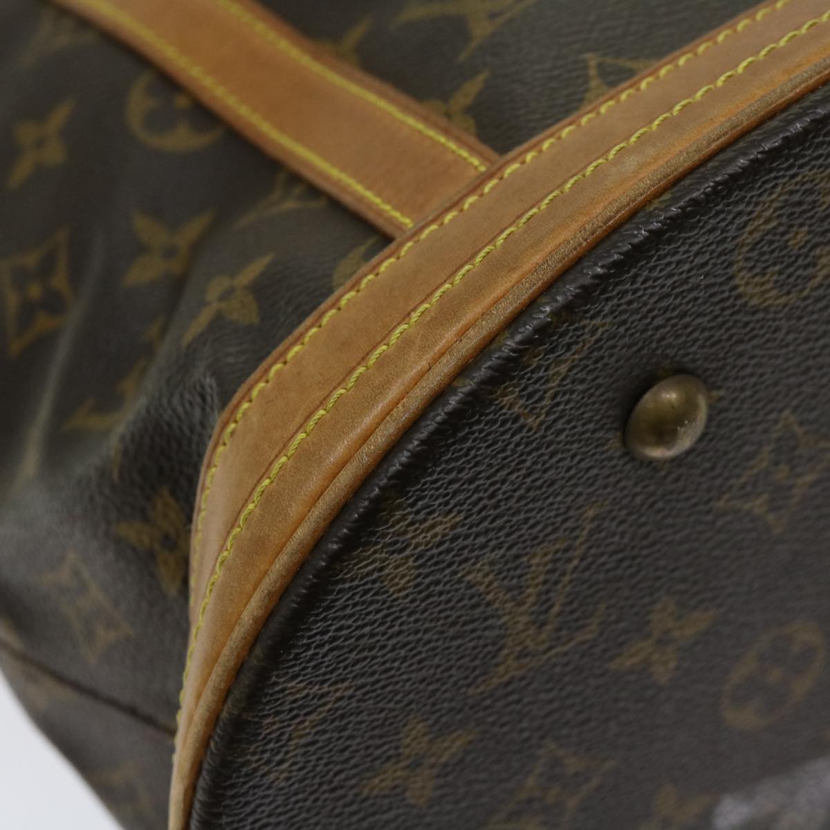 LOUIS VUITTON Monogram Bucket GM Shoulder Bag M42236 LV Auth 69474