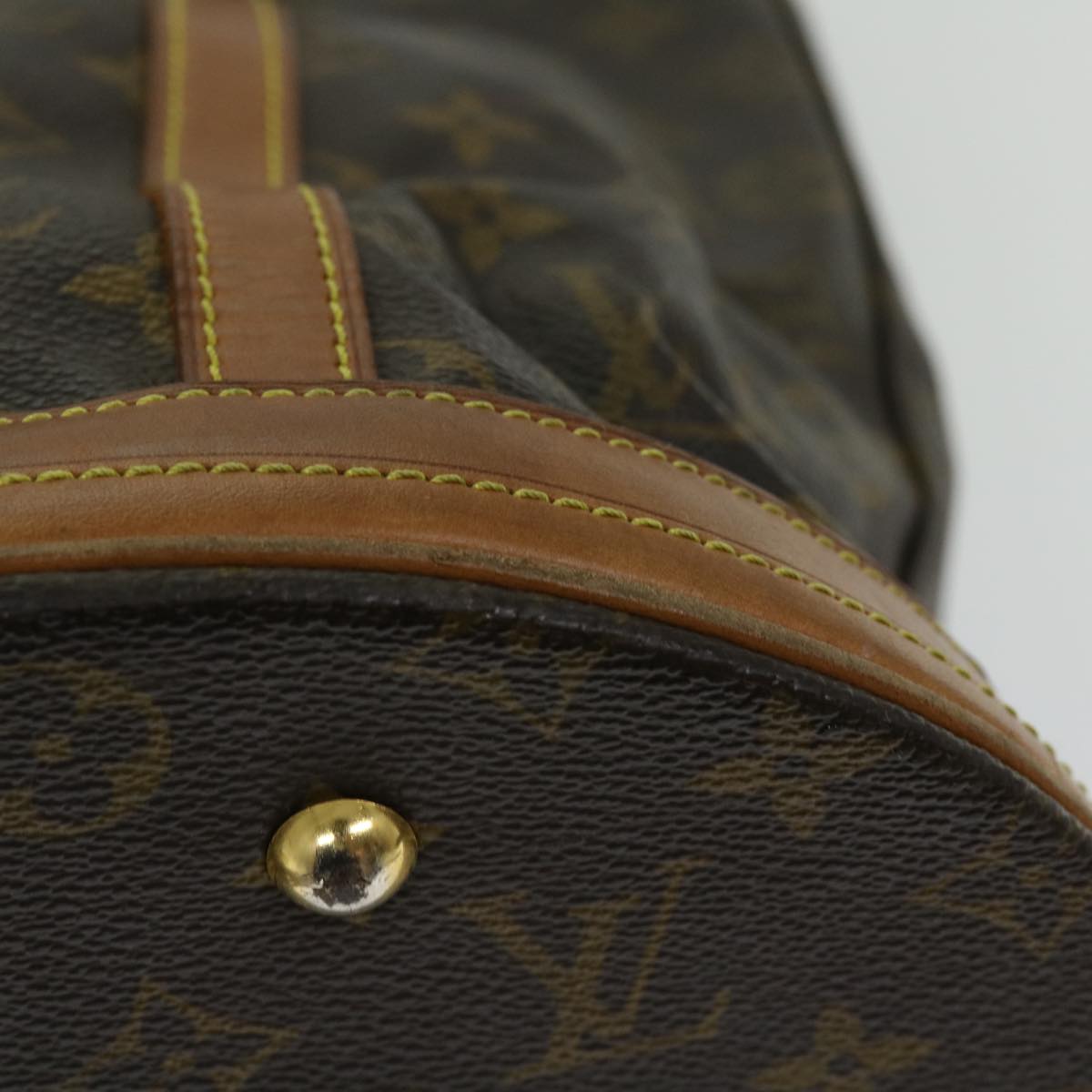 LOUIS VUITTON Monogram Bucket GM Shoulder Bag M42236 LV Auth 69475