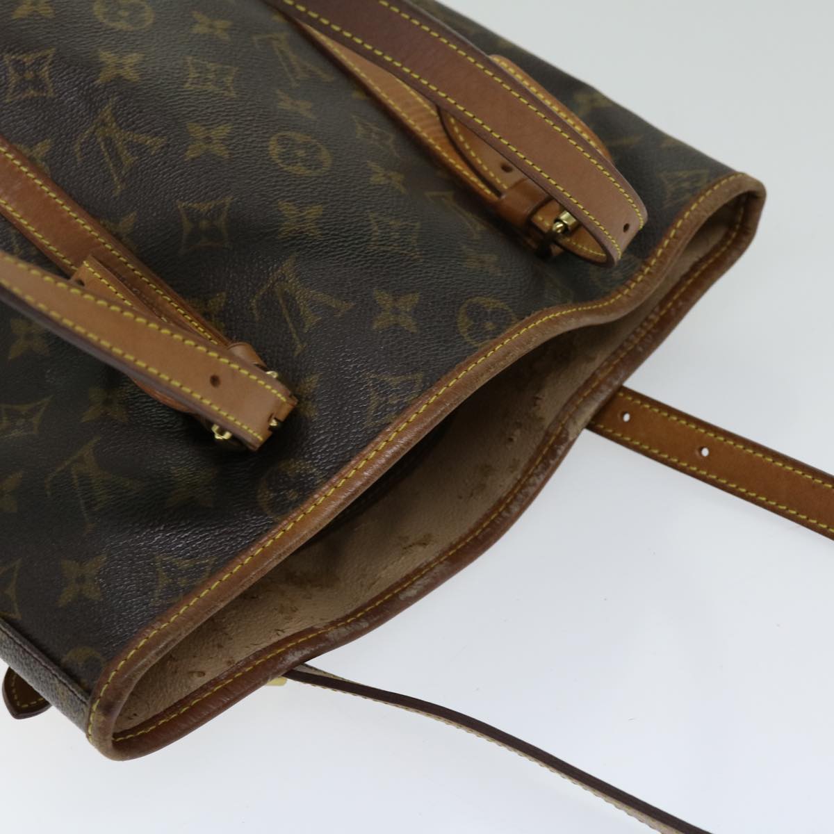 LOUIS VUITTON Monogram Bucket GM Shoulder Bag M42236 LV Auth 69475