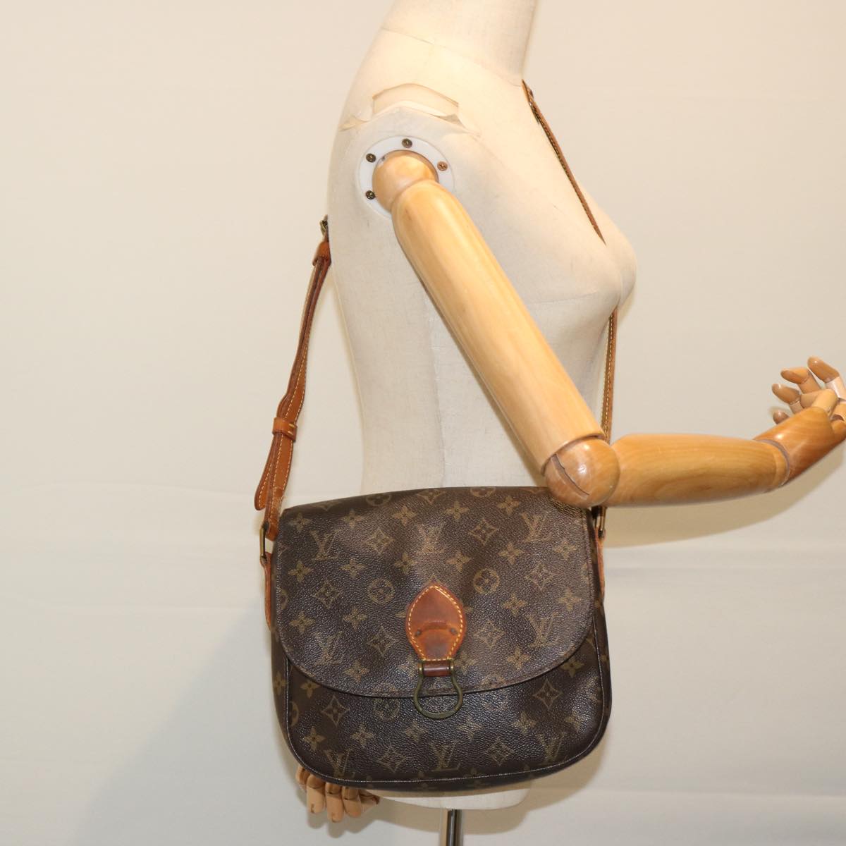 LOUIS VUITTON Monogram Saint Cloud GM Shoulder Bag M51242 LV Auth 69513