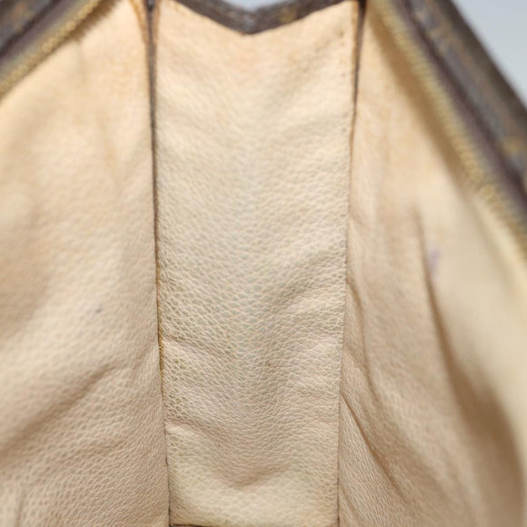 LOUIS VUITTON Monogram Poche Toilette 26 Pouch M47542 LV Auth 69516