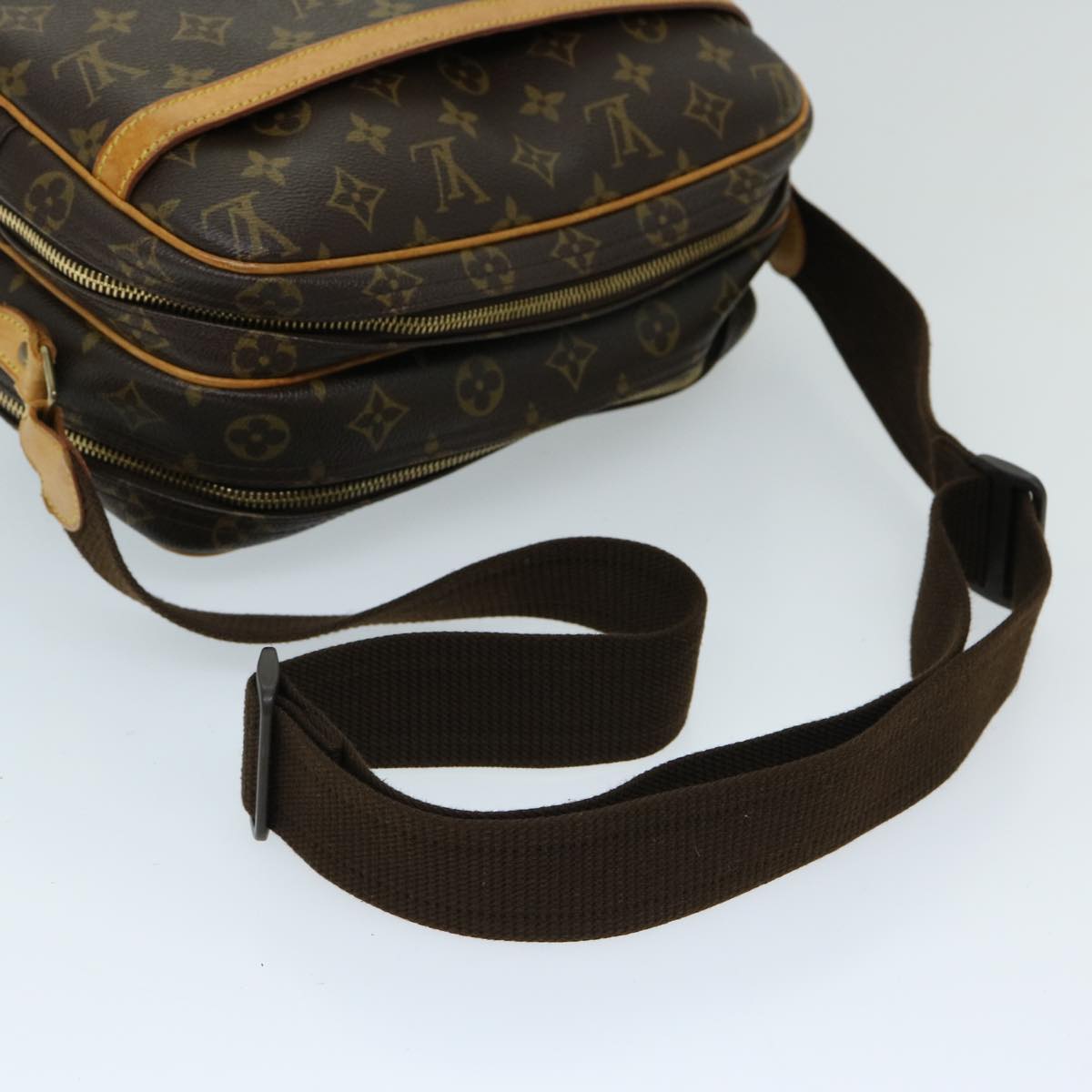 LOUIS VUITTON Monogram Reporter PM Shoulder Bag M45254 LV Auth 69555