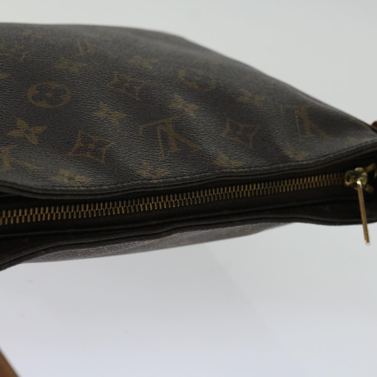 LOUIS VUITTON Monogram Looping MM Shoulder Bag M51146 LV Auth 69566