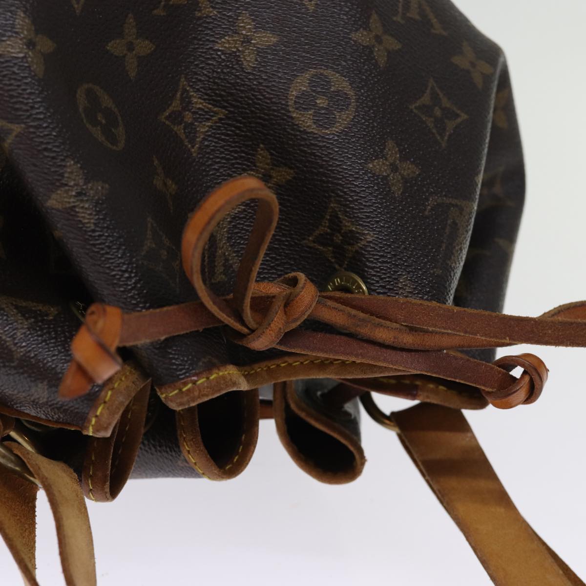 LOUIS VUITTON Monogram Petit Noe Shoulder Bag M42226 LV Auth 69574