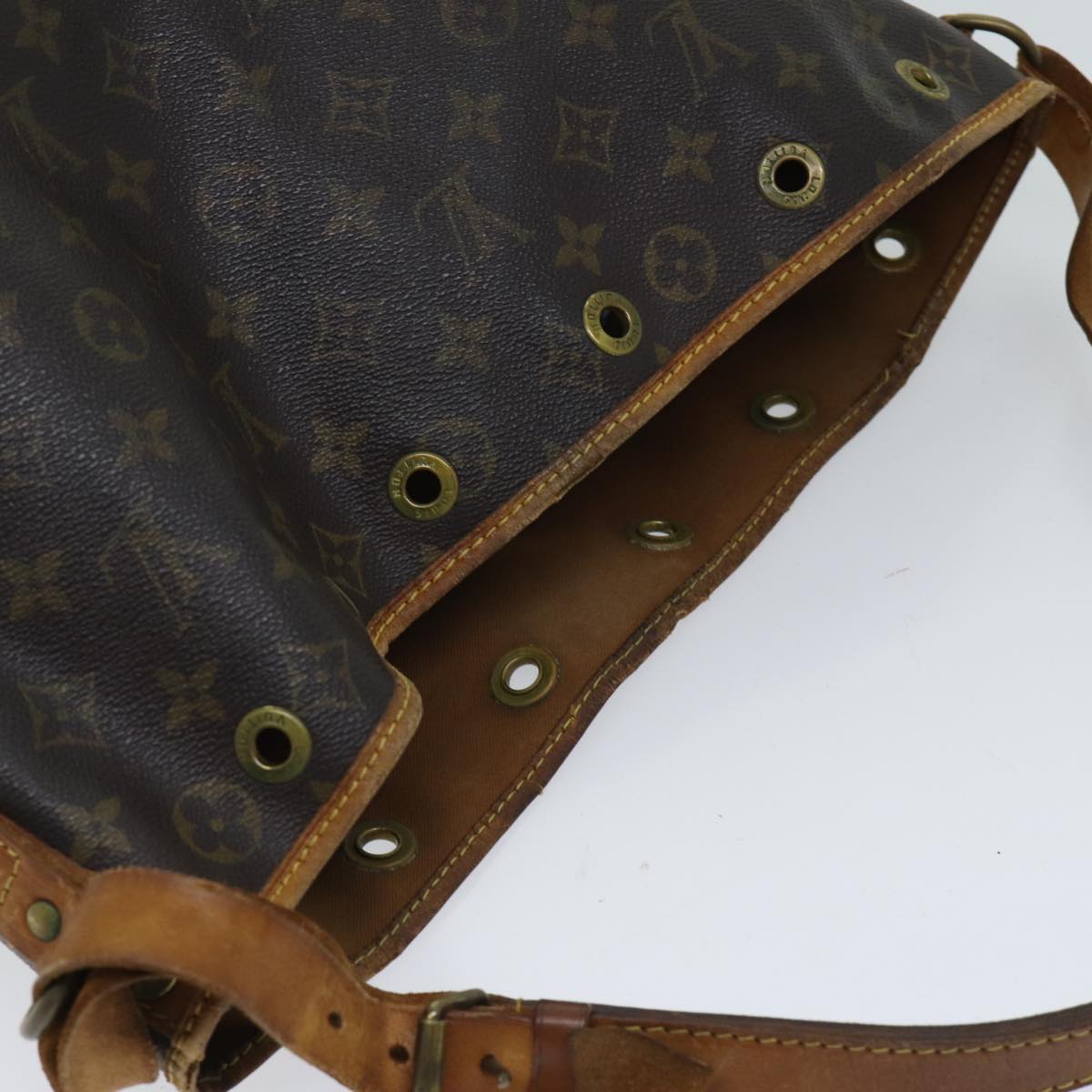 LOUIS VUITTON Monogram Noe Shoulder Bag M42224 LV Auth 69577