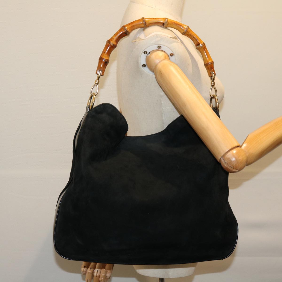 GUCCI Bamboo Shoulder Bag Suede Outlet Black 001 8577 Auth 69636