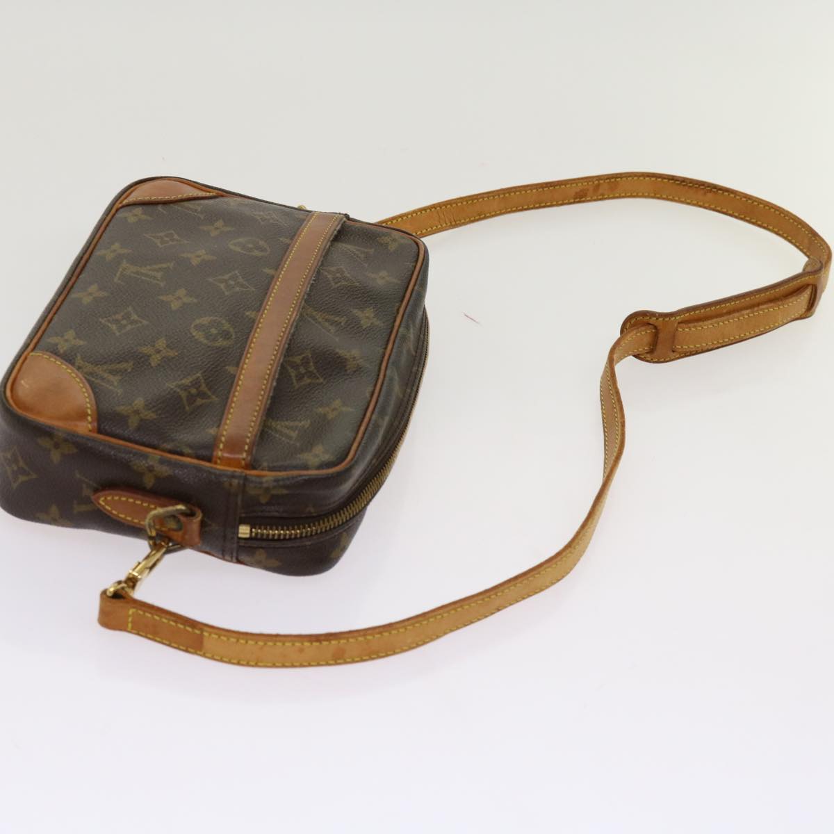 LOUIS VUITTON Monogram Trocadero 23 Shoulder Bag M51276 LV Auth 69711