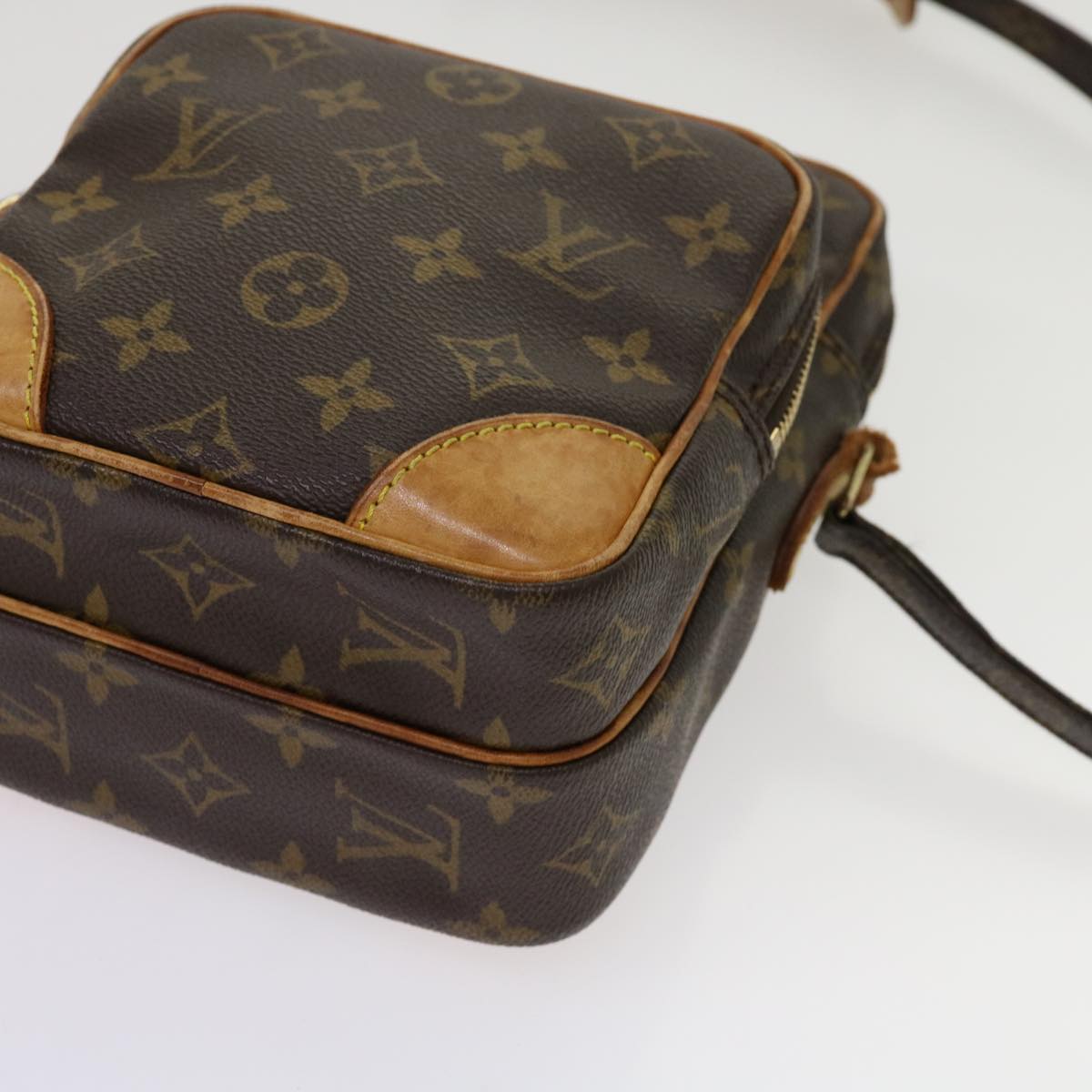 LOUIS VUITTON Monogram Amazon Shoulder Bag M45236 LV Auth 69715