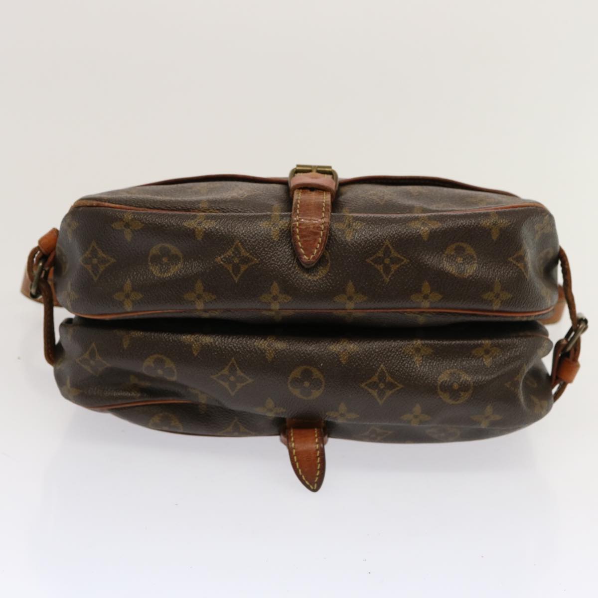 LOUIS VUITTON Monogram Saumur 30 Shoulder Bag M42256 LV Auth 69724