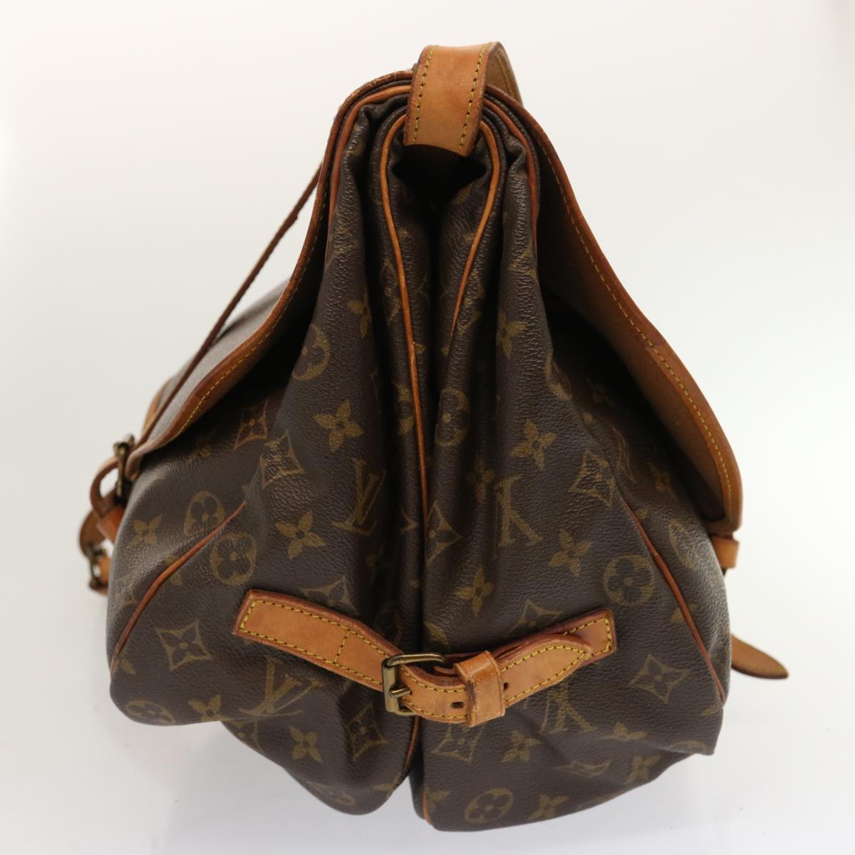 LOUIS VUITTON Monogram Saumur 35 Shoulder Bag M42254 LV Auth 69757