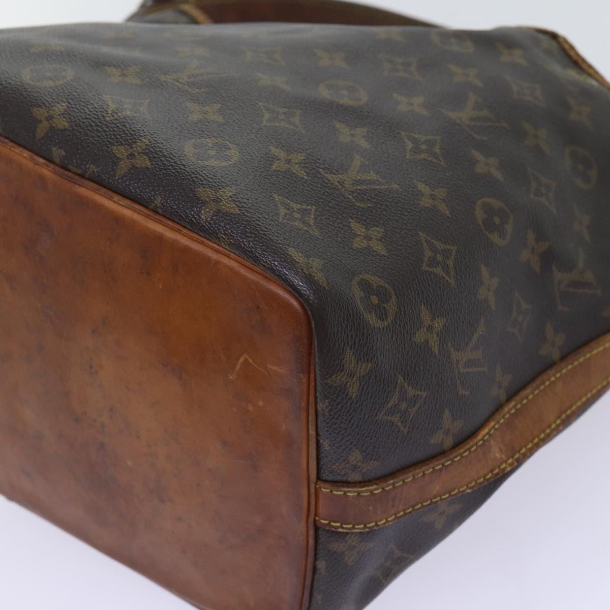 LOUIS VUITTON Monogram Petit Noe Shoulder Bag M42226 LV Auth 69760