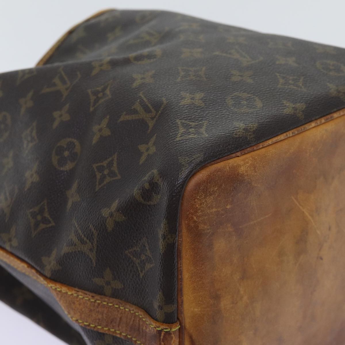 LOUIS VUITTON Monogram Petit Noe Shoulder Bag M42226 LV Auth 69761