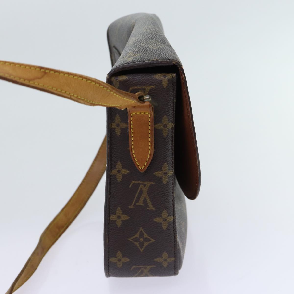 LOUIS VUITTON Monogram Saint Cloud GM Shoulder Bag M51242 LV Auth 69806