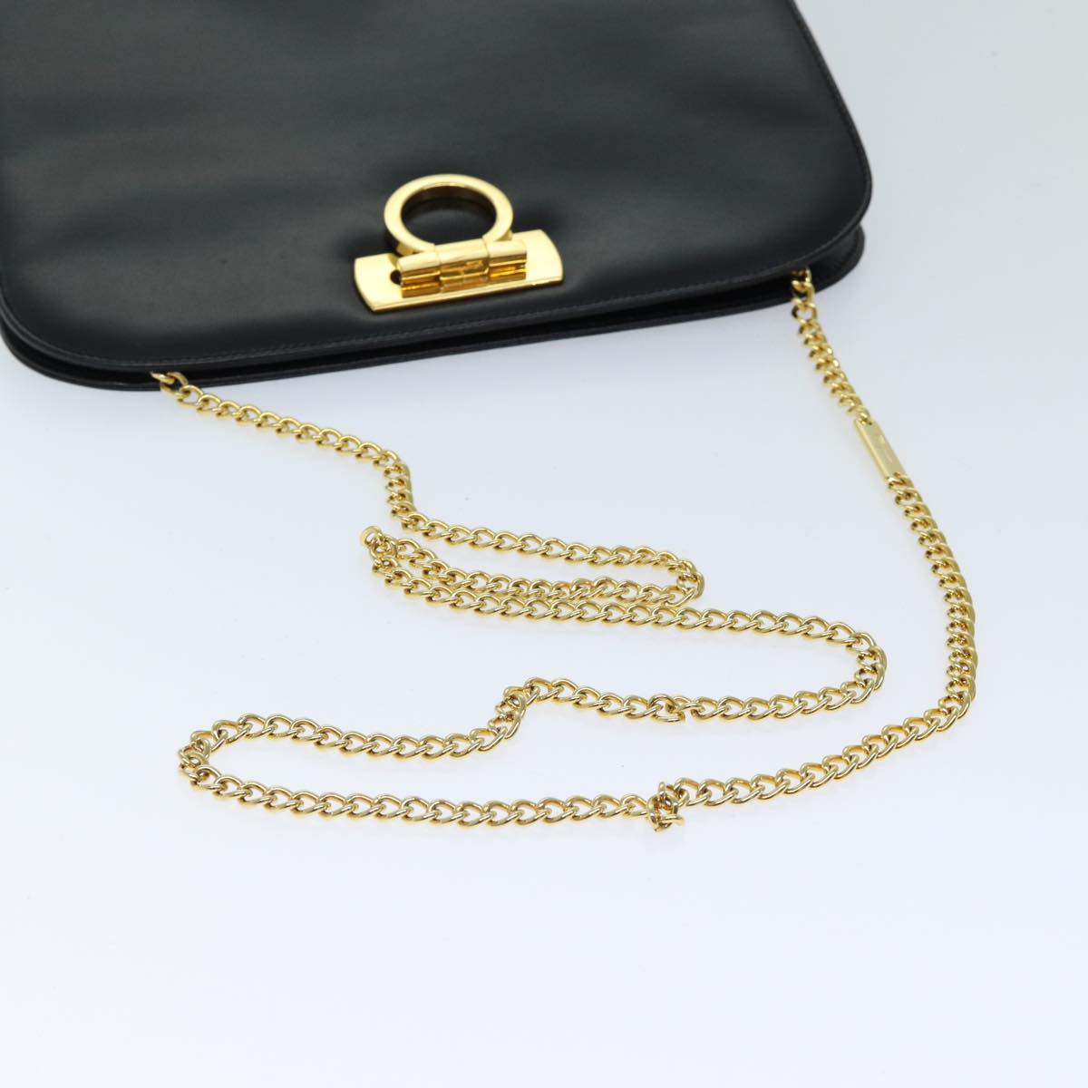 Salvatore Ferragamo Gancini Chain Shoulder Bag Leather Black Auth 69868