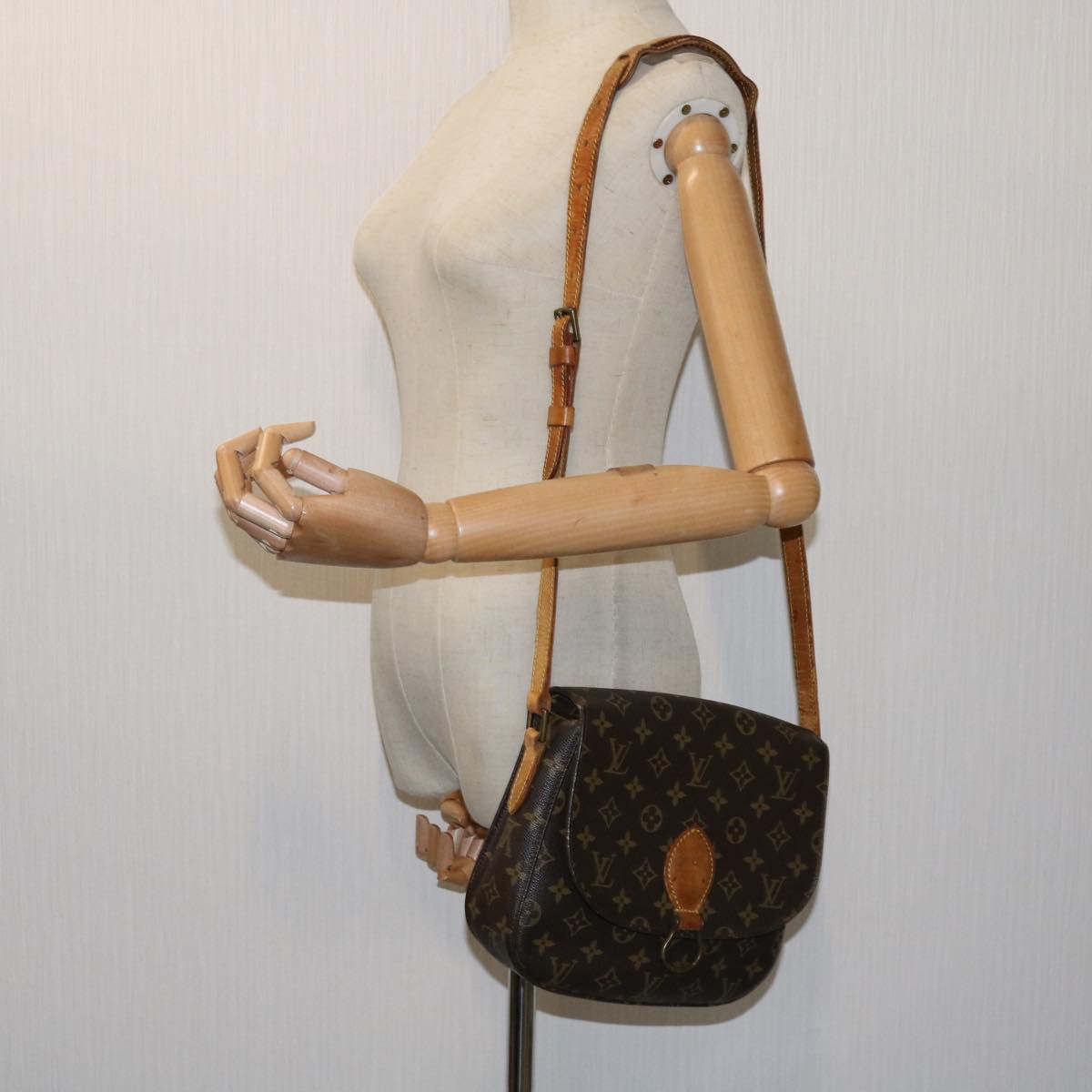 LOUIS VUITTON Monogram Saint Cloud GM Shoulder Bag M51242 LV Auth 69869