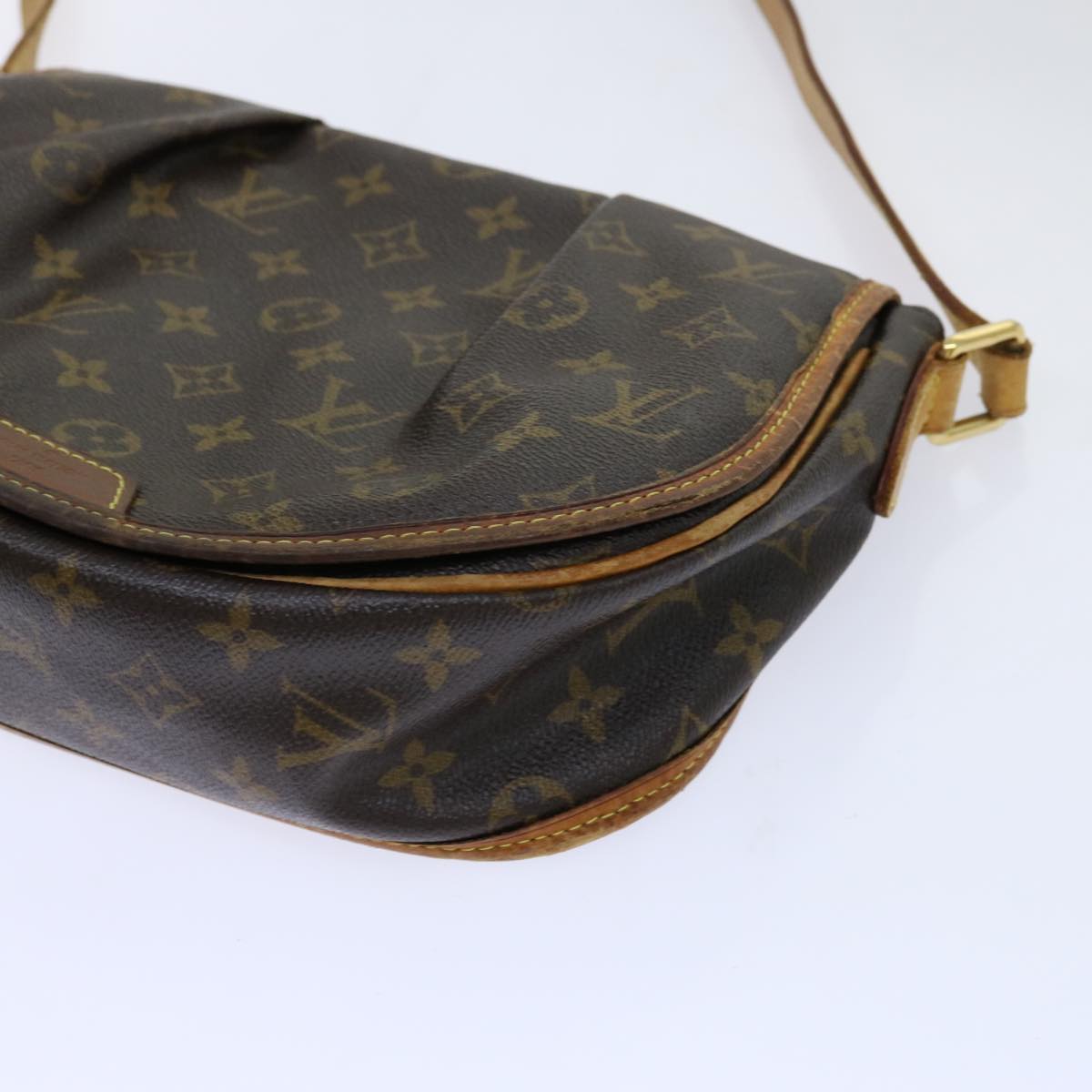 LOUIS VUITTON Monogram Menilmontant PM Shoulder Bag M40474 LV Auth 69878