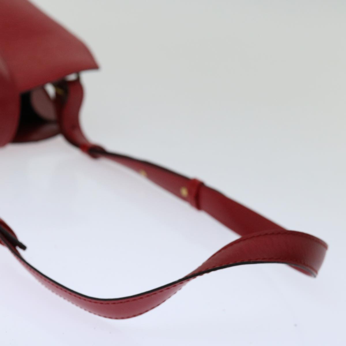 LOUIS VUITTON Epi Cluny Shoulder Bag Red M52257 LV Auth 69933