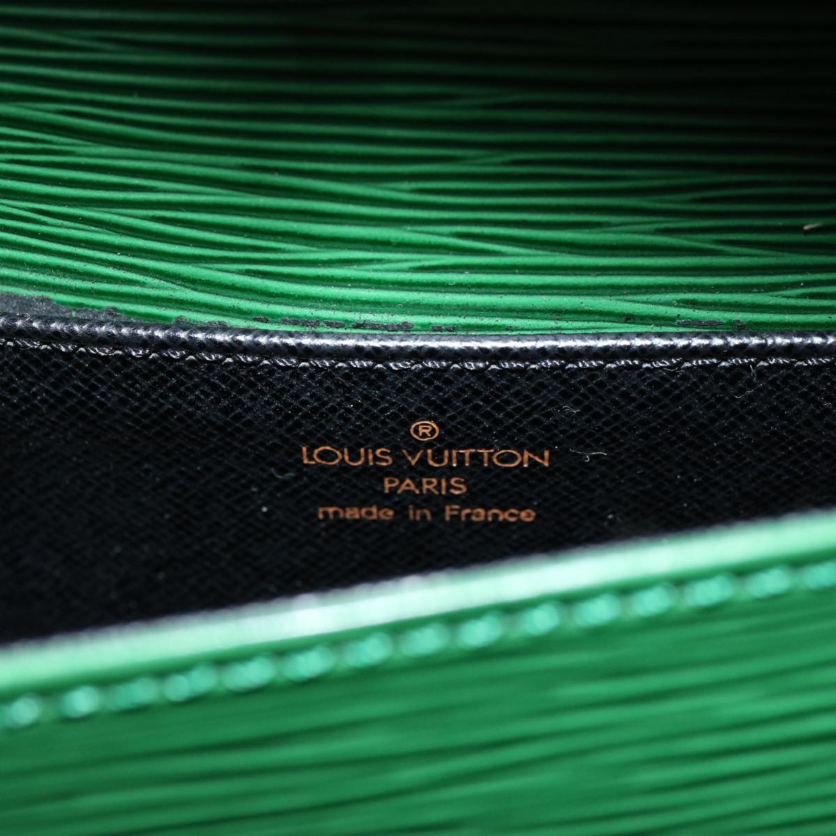 LOUIS VUITTON Epi Saint Cloud PM Shoulder Bag Green M52214 LV Auth 70001