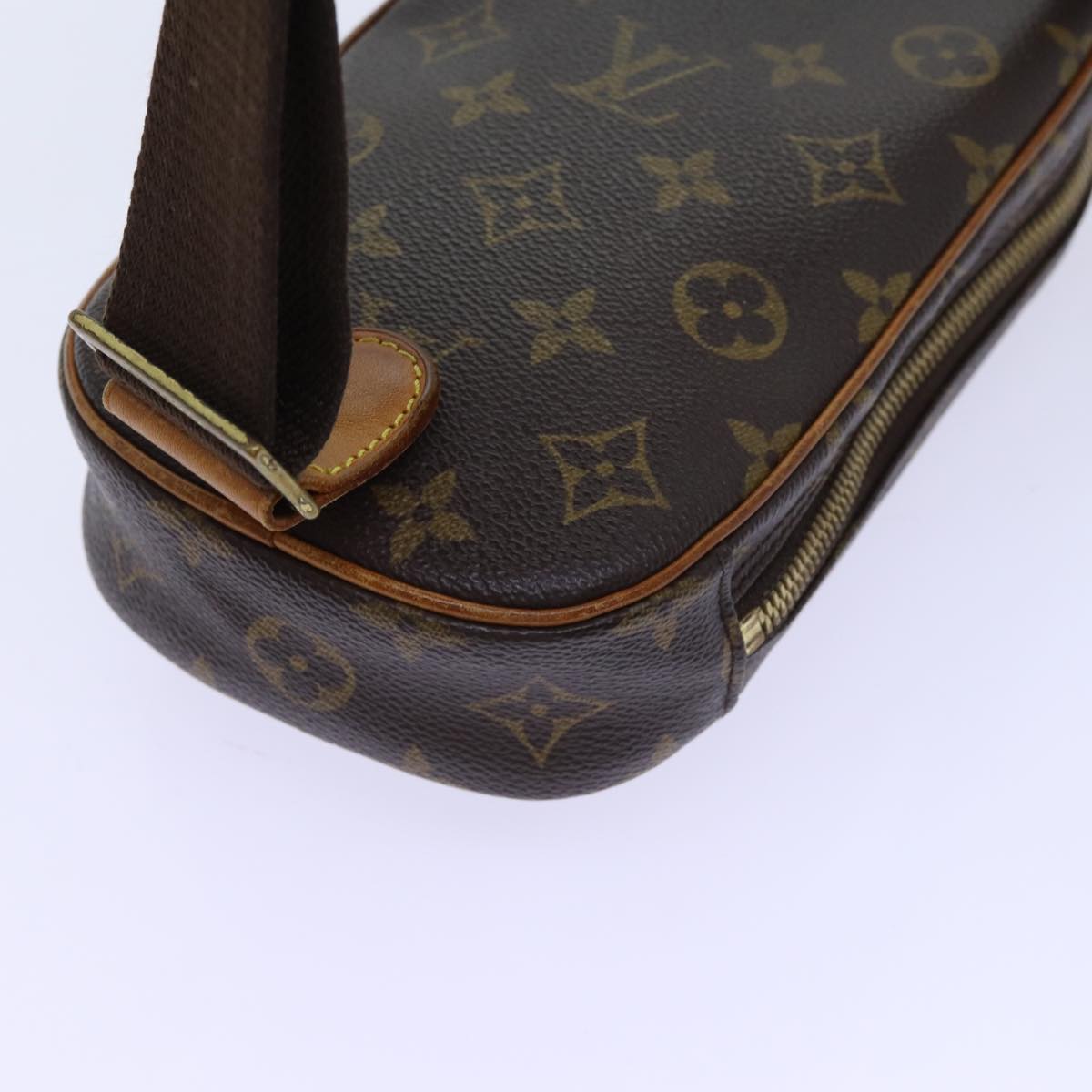 LOUIS VUITTON Monogram Pochette Gange Shoulder Bag M51870 LV Auth 70004