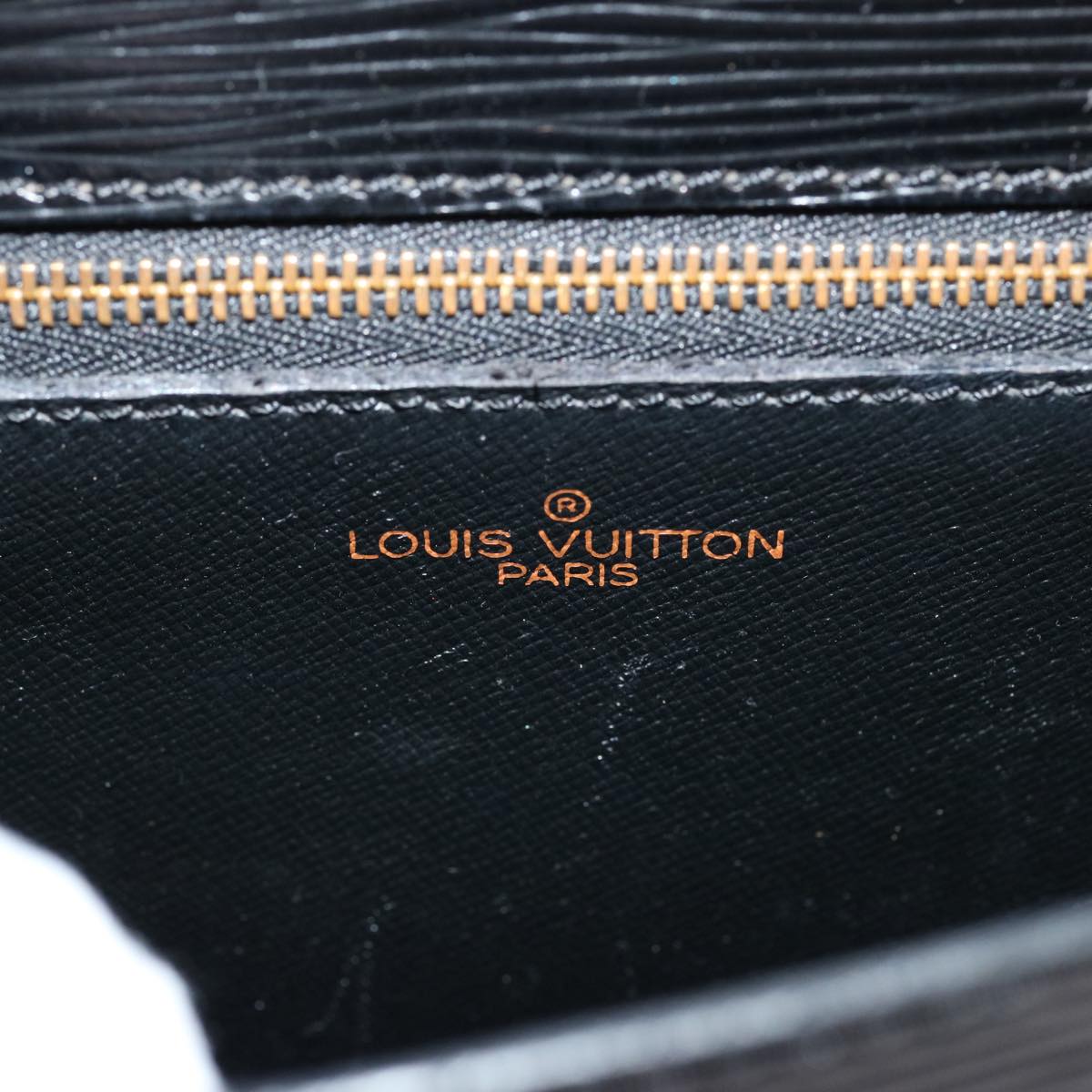 LOUIS VUITTON Epi Saint Cloud GM Shoulder Bag Black M52192 LV Auth 70022